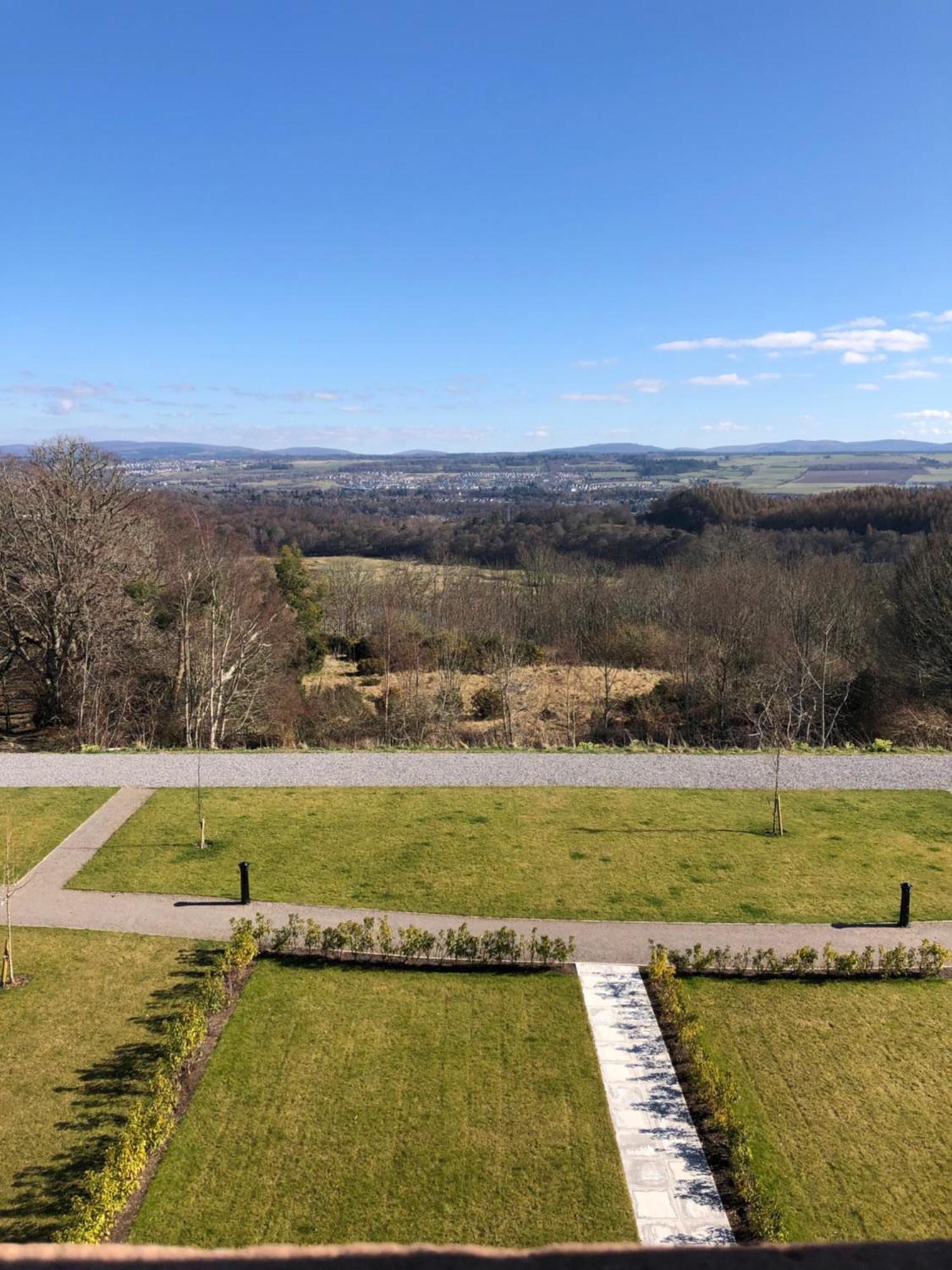 Inverness Great Glen Town House, 5 Minute Drive From Town Centre Екстер'єр фото