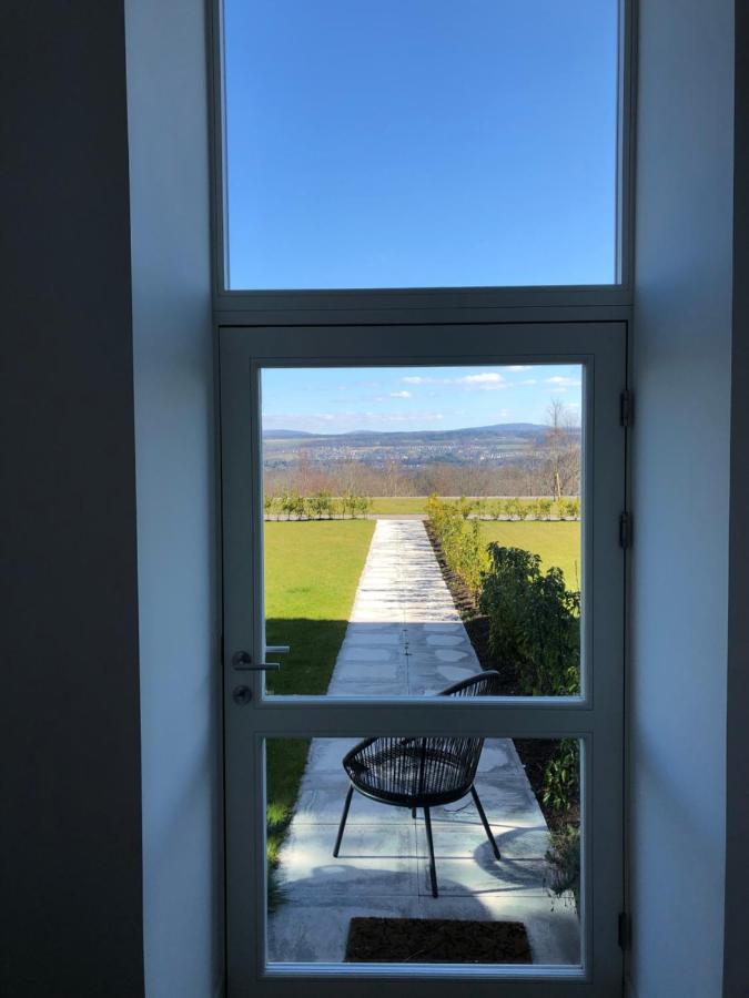 Inverness Great Glen Town House, 5 Minute Drive From Town Centre Екстер'єр фото