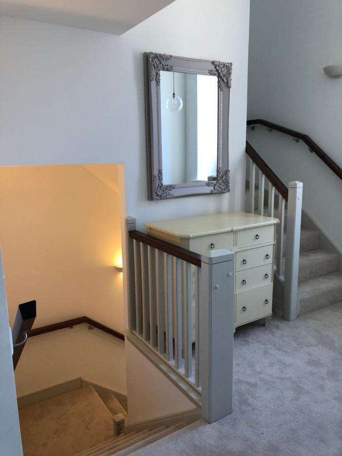 Inverness Great Glen Town House, 5 Minute Drive From Town Centre Екстер'єр фото
