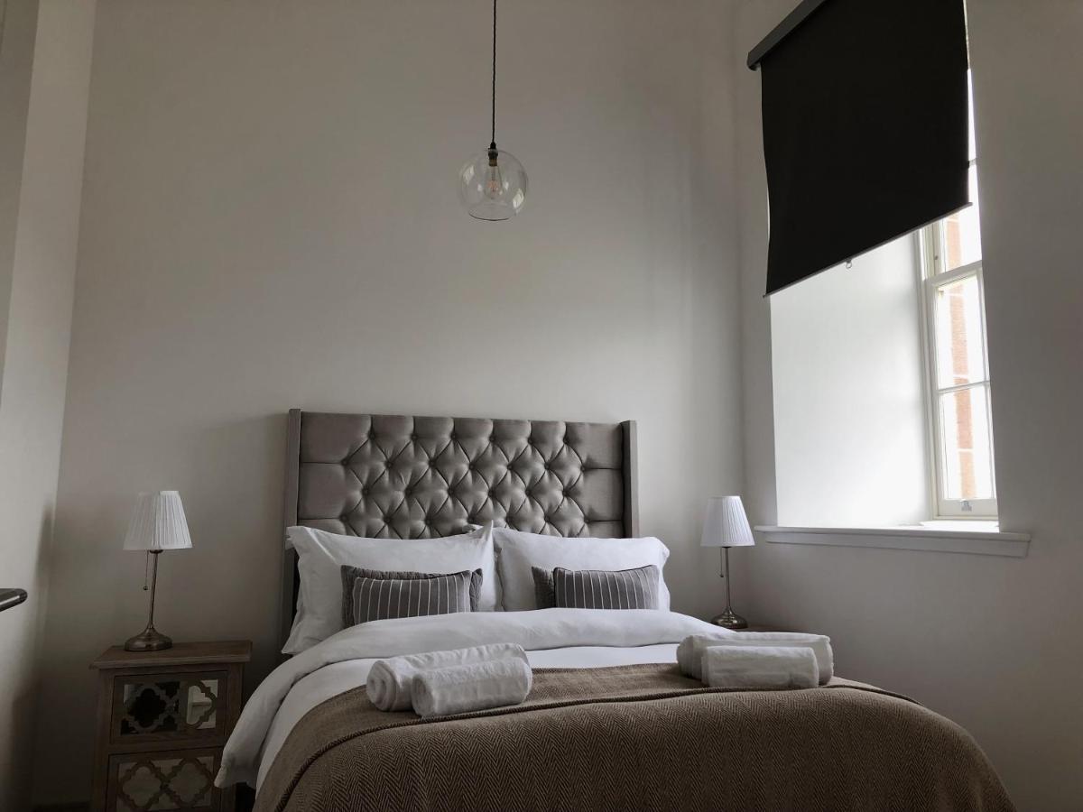 Inverness Great Glen Town House, 5 Minute Drive From Town Centre Екстер'єр фото