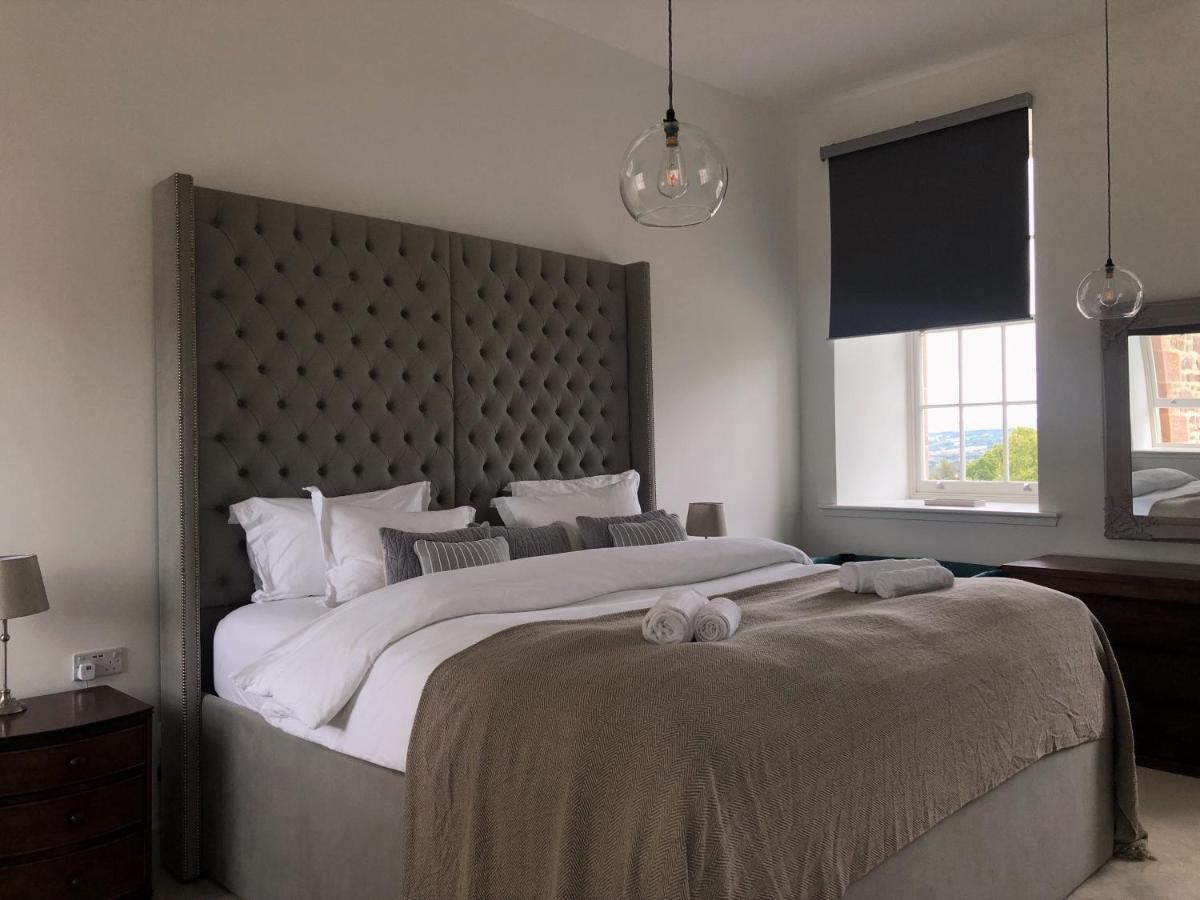 Inverness Great Glen Town House, 5 Minute Drive From Town Centre Екстер'єр фото