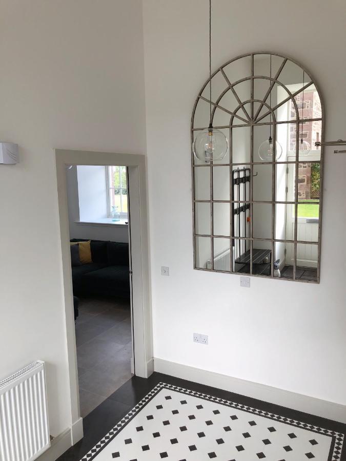 Inverness Great Glen Town House, 5 Minute Drive From Town Centre Екстер'єр фото