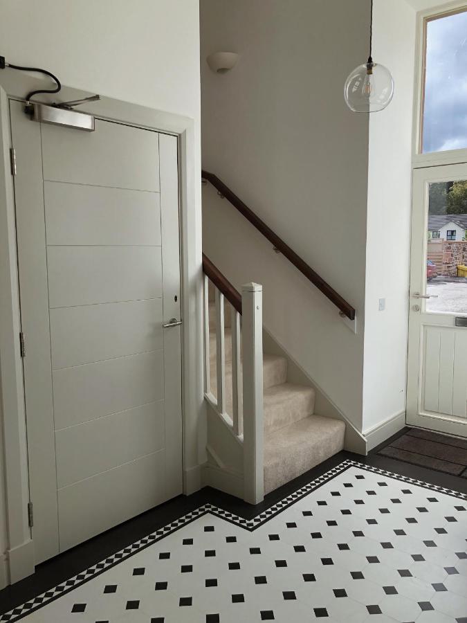 Inverness Great Glen Town House, 5 Minute Drive From Town Centre Екстер'єр фото