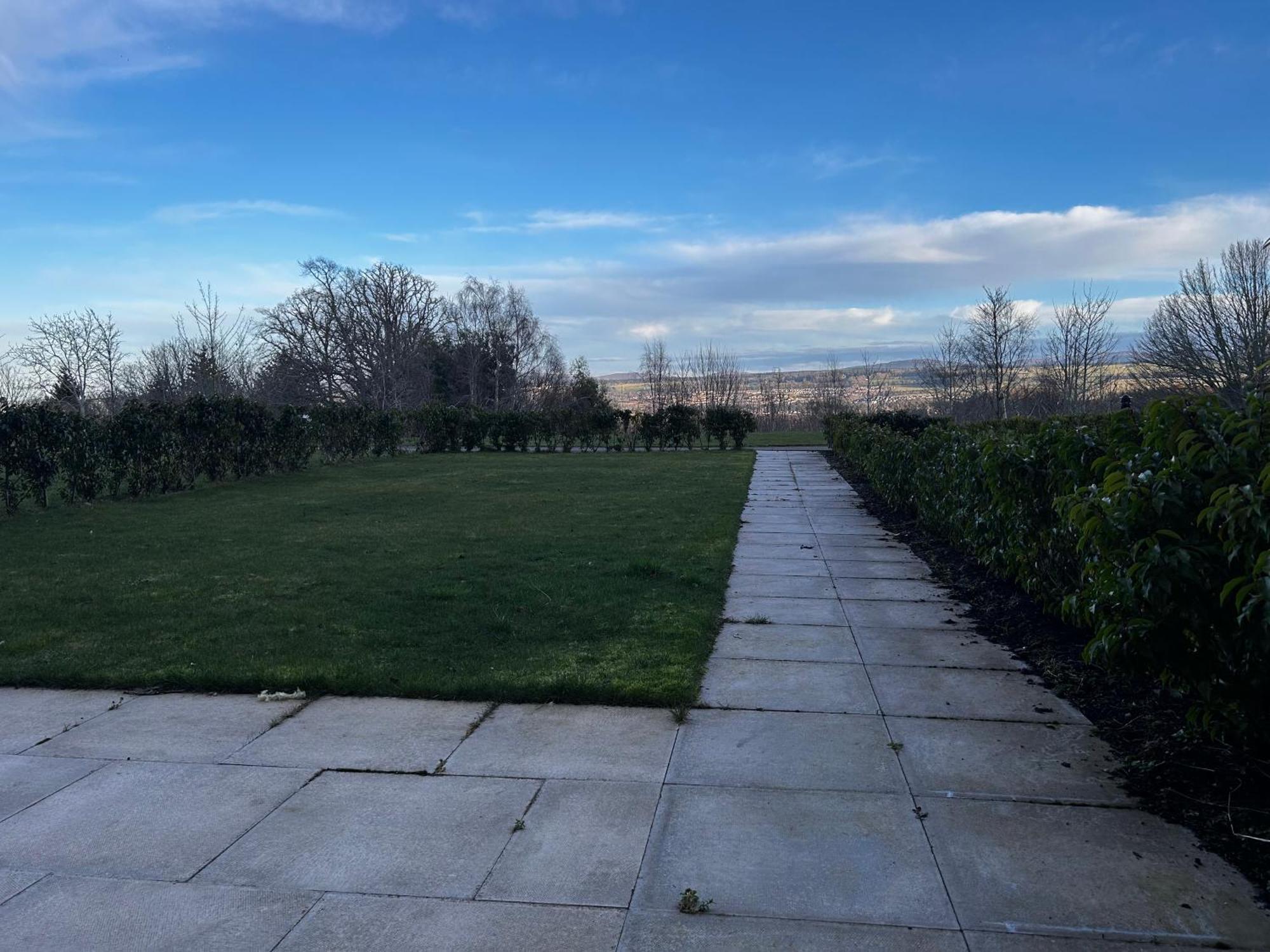 Inverness Great Glen Town House, 5 Minute Drive From Town Centre Екстер'єр фото