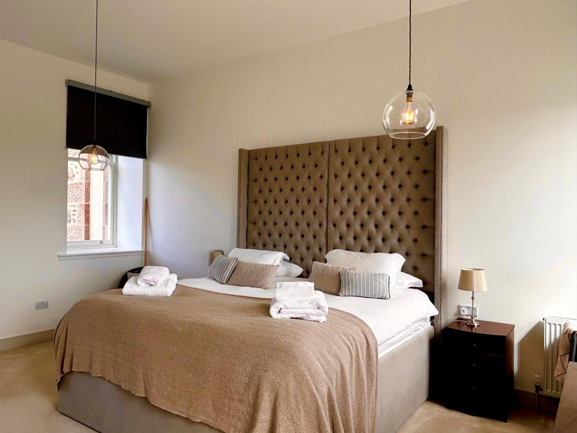 Inverness Great Glen Town House, 5 Minute Drive From Town Centre Екстер'єр фото